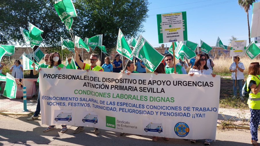 Protesta en Sevilla del dispositivo de apoyo urgencias